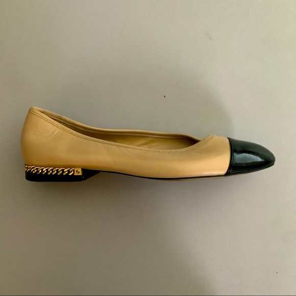 Michael Kors Ballet Flat Sz. 6 - Picture 5 of 7